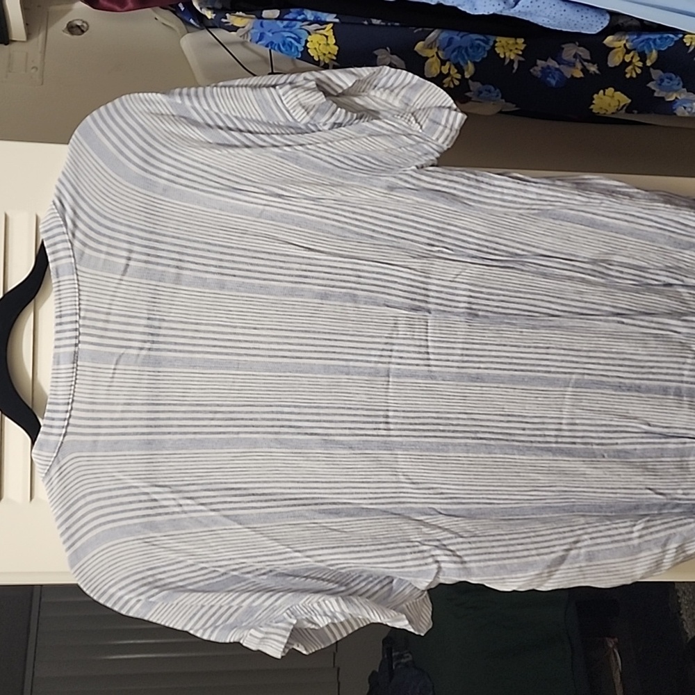 H&M Viscose top - Picture 9 of 10